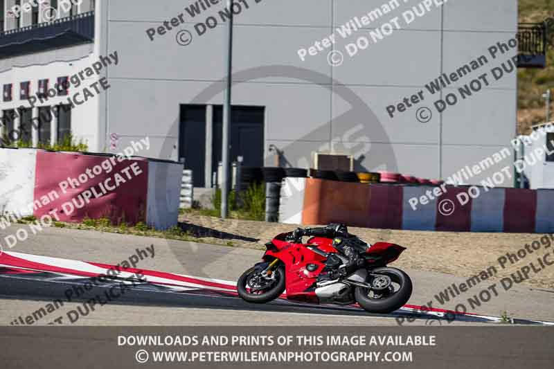 Circuito de Navarra;Spain;event digital images;motorbikes;no limits;peter wileman photography;trackday;trackday digital images